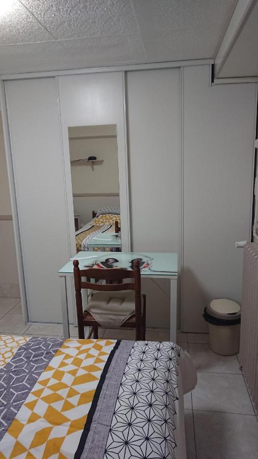 Appartement Oldani à Antran Extérieur photo